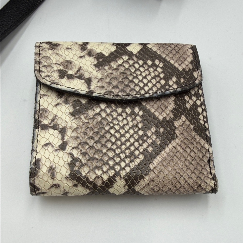 Patricia Nash Leather Drawstring Witney Tote - Python Matching Wallet - Picture 14 of 16